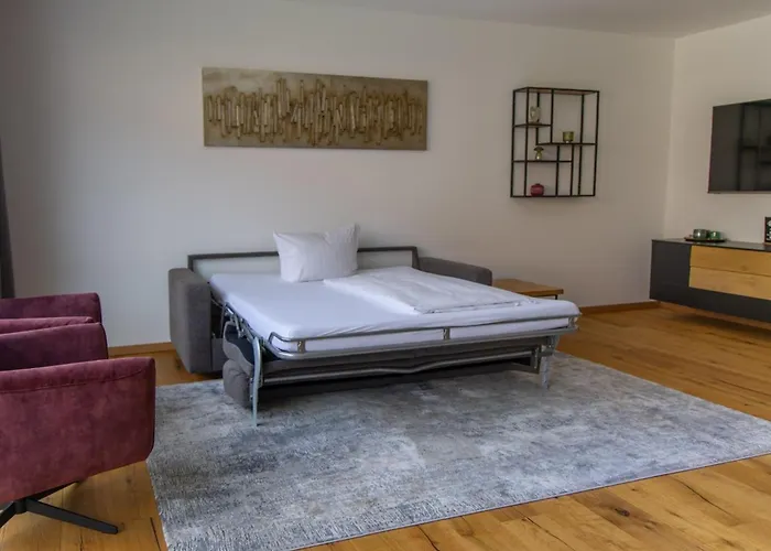 2 * トラーベン・トラールバッハ